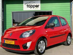Rood, metallic lak Gebruikt 2011 Renault Twingo Authentique Hatchback | € 2.745 (Goede deal)