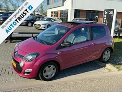 Paars Gebruikt 2012 Renault Twingo Dynamique Hatchback | € 3.249 (Eerlijke prijs)