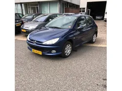 Blauw Gebruikt 2007 Peugeot 206 Forever Hatchback | € 995 (Goede deal)