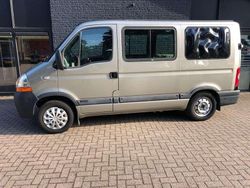 Groen Gebruikt 2009 Renault Master Van | € 11.950