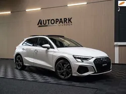 Wit Gebruikt 2021 Audi A3 Sportback e-tron Business Sedan | € 30.950 (Iets duurder)
