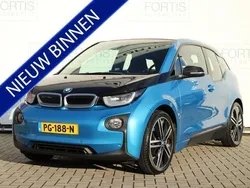 Blauw Gebruikt 2017 BMW i3 Basis Hatchback | € 13.500 (Eerlijke prijs)