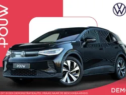 Zwart, metallic lak Gebruikt 2024 VW ID.4 Pro SUV | € 39.900 (Eerlijke prijs)
