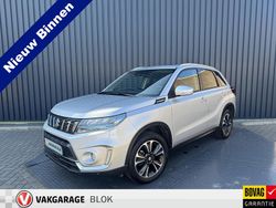 Grijs Gebruikt 2022 Suzuki Vitara Style SUV | € 23.450 (Eerlijke prijs)