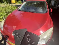 Rood Gebruikt 2009 Renault Mégane III Business Hatchback | € 3.330 (Goede deal)
