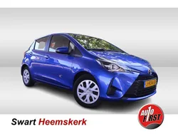 Blauw Gebruikt 2020 Toyota Yaris Active Hatchback | € 17.850 (Eerlijke prijs)