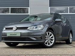 Grijs Gebruikt 2017 VW Golf VII Comfortline Stationwagen | € 11.950 (Goede deal)