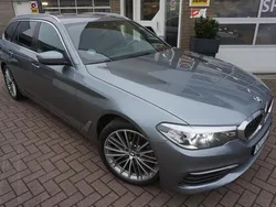 Grijs, metallic lak Gebruikt 2018 BMW 530 Executive Stationwagen | € 25.945 (Goede deal)