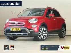Rood, metallic lak Gebruikt 2015 Fiat 500X Cross SUV | € 11.900 (Eerlijke prijs)