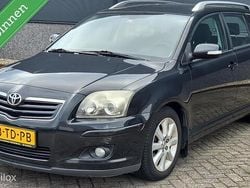 Zwart Gebruikt 2006 Toyota Avensis Luna Stationwagen | € 2.499 (Eerlijke prijs)