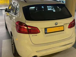 Wit Gebruikt 2019 BMW 225 Active Tourer MPV | € 17.300