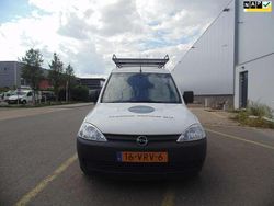 Gebruikt 2008 Opel Combo MPV | € 2.249 (Eerlijke prijs)