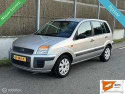 Grijs Gebruikt 2007 Ford Fusion MPV | € 2.850 (Eerlijke prijs)