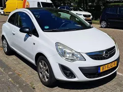 Wit Gebruikt 2012 Opel Corsa Edition MPV | € 1.250 (Goede deal)