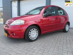 Rood, metallic lak Gebruikt 2008 Citroën C3 Hatchback | € 2.650 (Eerlijke prijs)