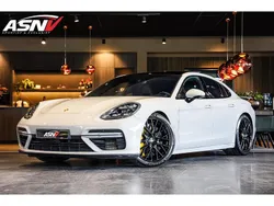 Grijs Gebruikt 2020 Porsche Panamera Turbo S Sedan | € 99.945 (Super prijs)