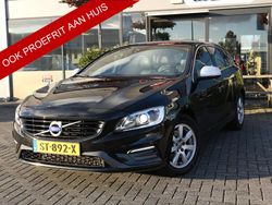Zwart Gebruikt 2018 Volvo V60 Business Edition Stationwagen | € 18.900 (Super prijs)