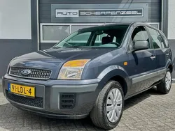 Grijs Gebruikt 2010 Ford Fusion Cool & Sound Edition MPV | € 3.985 (Eerlijke prijs)