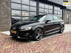 Zwart Gebruikt 2016 Audi A3 Ambition Sedan | € 13.975 (Eerlijke prijs)