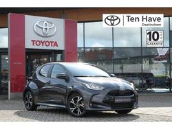 Grijs Gebruikt 2024 Toyota Yaris Hybrid Edition Hatchback | € 28.900