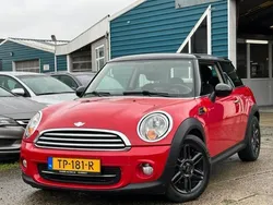 Rood Gebruikt 2011 Mini Cooper Chili Hatchback | € 6.449 (Super prijs)