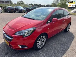 Rood Gebruikt 2015 Opel Corsa Cosmo Hatchback | € 2.999 (Super prijs)