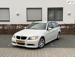 Wit Gebruikt 2007 BMW 318 Executive Stationwagen | € 2.950 (Goede deal)
