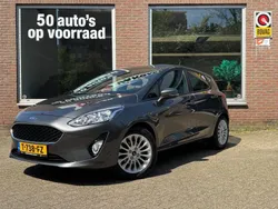 Grijs Gebruikt 2018 Ford Fiesta Titanium Hatchback | € 10.950 (Eerlijke prijs)