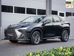 Zwart Gebruikt 2024 Lexus NX350h Business Edition SUV | € 51.999