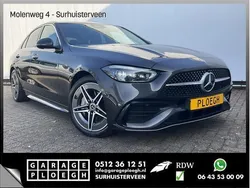 Grijs, metallic lak Gebruikt 2024 Mercedes C220 AMG line Sedan | € 54.900