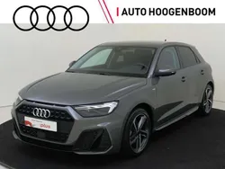 Grijs Gebruikt 2024 Audi A1 Sportback Basis Hatchback | € 30.450 (Iets duurder)