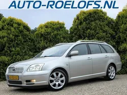 Grijs Gebruikt 2006 Toyota Avensis Executive Stationwagen | € 4.290 (Eerlijke prijs)