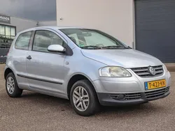 Grijs Gebruikt 2007 VW Fox Hatchback | € 995 (Goede deal)