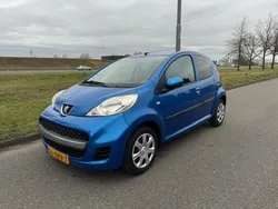 Blauw Gebruikt 2010 Peugeot 107 Urban Move Hatchback | € 3.295 (Eerlijke prijs)