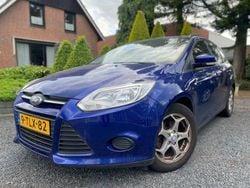 Blauw Gebruikt 2014 Ford Focus Sedan | € 2.500 (Super prijs)