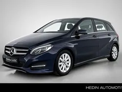 Blauw Gebruikt 2018 Mercedes B180 Business MPV | € 20.900 (Iets duurder)