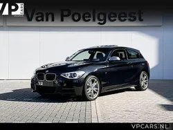 Zwart Gebruikt 2013 BMW M135 Executive Hatchback | € 25.900 (Iets duurder)