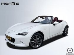 Snowflake white (wit metallic) Gebruikt 2021 Mazda MX5 Edition Cabriolet | € 29.445 (Goede deal)