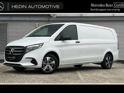 Wit Nieuw 2024 Mercedes Vito MPV | € 51.900