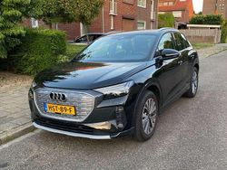 Zwart Gebruikt 2022 Audi Q4 e-tron Advanced SUV | € 29.995 (Eerlijke prijs)