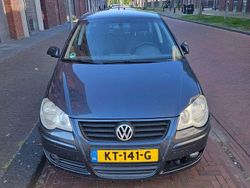 Grijs Gebruikt 2008 VW Polo Trendline Hatchback | € 2.800 (Eerlijke prijs)