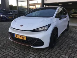 Wit Gebruikt 2021 Cupra Born Hatchback | € 23.900 (Eerlijke prijs)