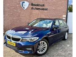 Blauw Gebruikt 2021 BMW 320 Efficient Dynamics Stationwagen | € 24.900 (Goede deal)