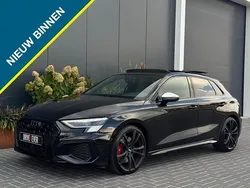 Zwart Gebruikt 2021 Audi S3 S-Line Hatchback | € 43.995 (Eerlijke prijs)