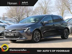 Grijs, metallic lak Gebruikt 2024 Toyota Corolla Hybrid Hatchback | € 27.945 (Super prijs)