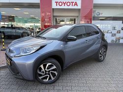 Grijs Nieuw 2025 Toyota Aygo X Pulse SUV | € 26.295