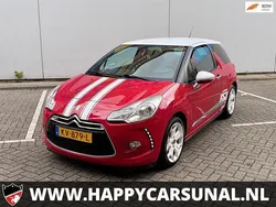 Rood, metallic lak Gebruikt 2012 Citroën DS3 Sport Chic Hatchback | € 4.350 (Eerlijke prijs)