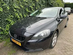 Zwart Gebruikt 2013 Volvo V40 Momentum Stationwagen | € 4.900 (Eerlijke prijs)