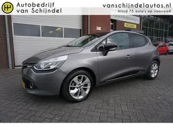 Grijs Gebruikt 2015 Renault Clio IV Collection Hatchback | € 6.945 (Eerlijke prijs)