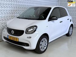 Wit Gebruikt 2015 Smart ForFour Hatchback | € 3.999 (Eerlijke prijs)
